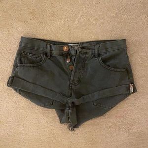 Grey Bonita’s One Teaspoon Shorts Rolled